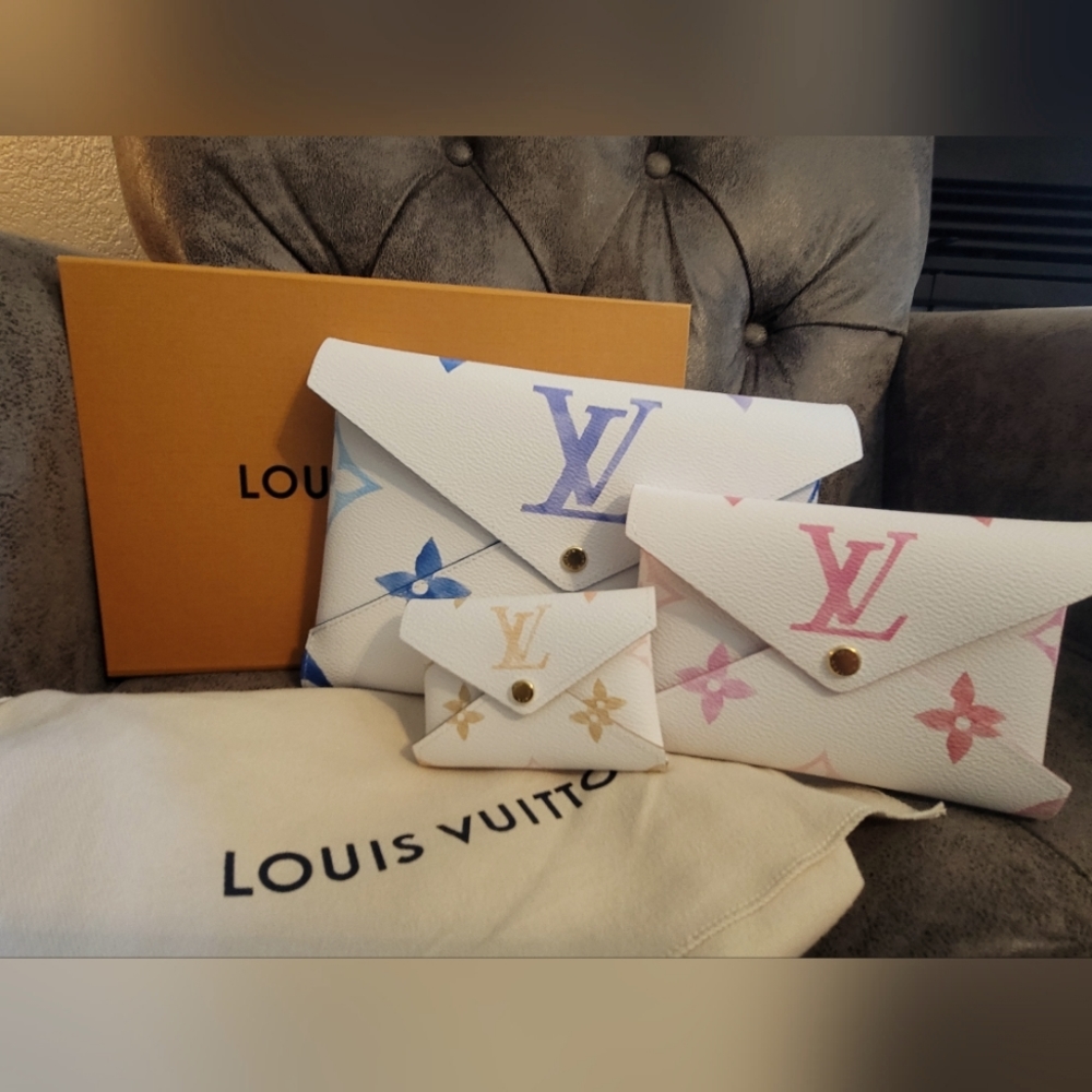 🔥BRAND NEW🔥 Louis Vuitton Kirigami Pochette Limited Edition